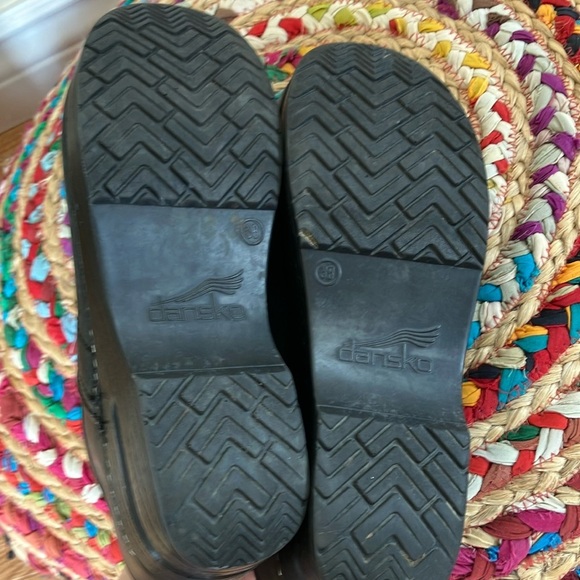 Dansko Black Leather Clogs Shoes - Picture 6 of 7